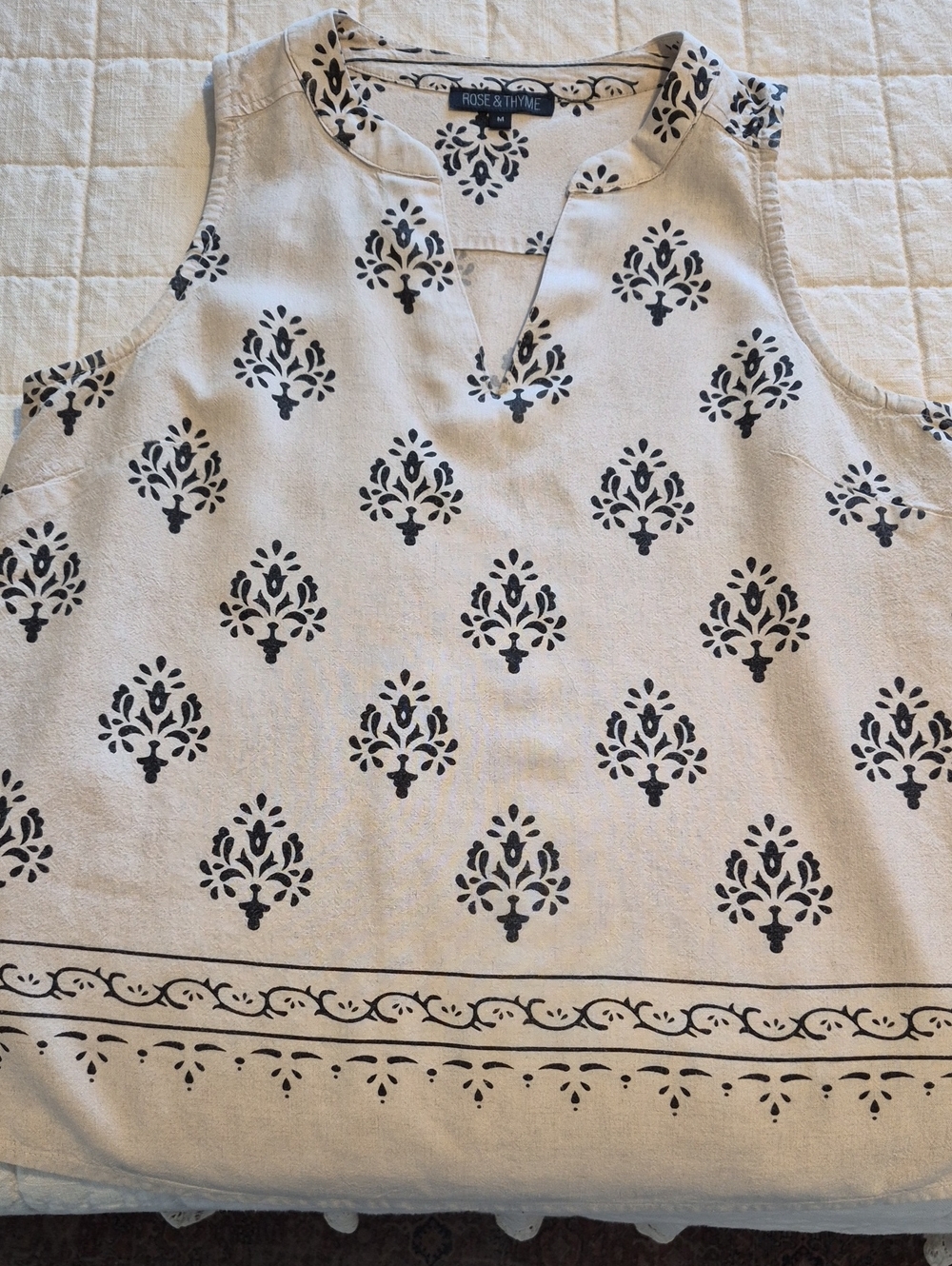 Rose And Thyme Sleeveless Top